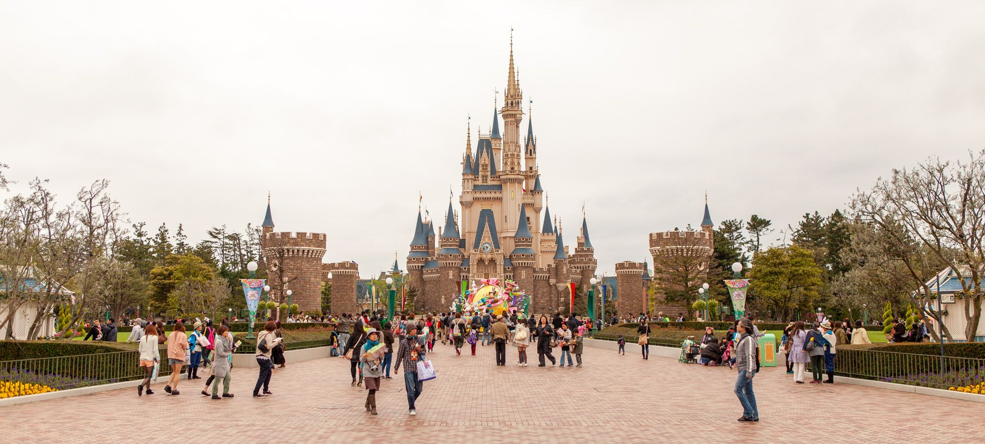 Tokyo Disneyland (東京ディズニーランド)